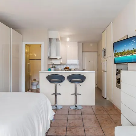 Studio Del Mar Marbella - Walk To The Beach 아파트 *